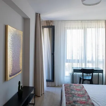 Tokiyo: A Lovely Center 2 Bedrooms With Private Parking * Sofia
